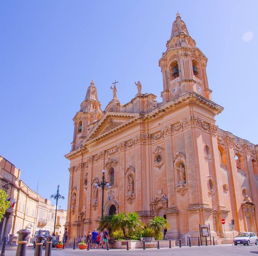 Knights In Malta Bed & Breakfast Naxxar Exterior photo